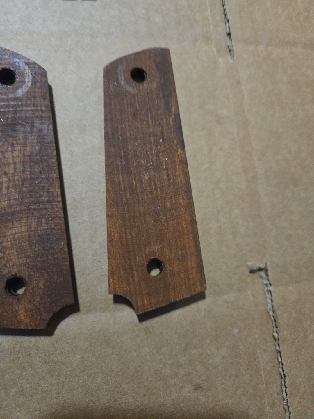 1911 Commander / Commander Compact Pistols Wooden Grips