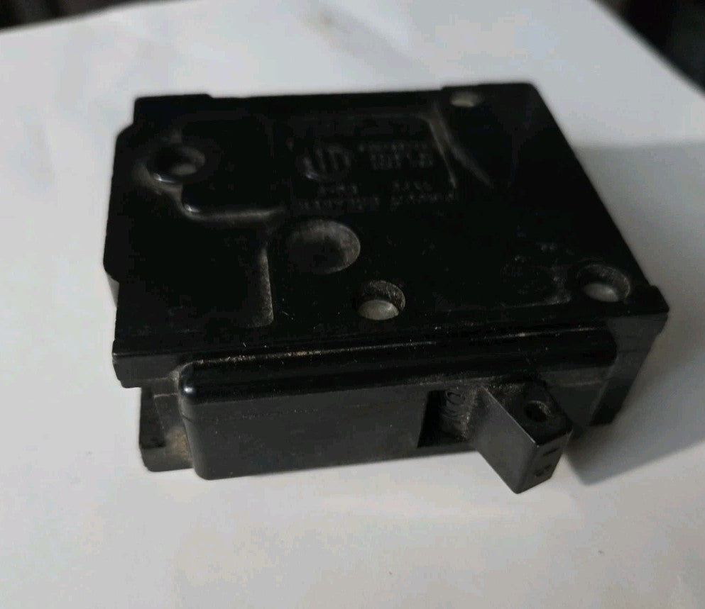 ITE EQ-P Circuit Breaker 15 AMP 1-Pole / EQ-P9411 / Free Shipping
