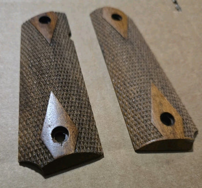 1911 Commander / Commander Compact Pistols Wooden Grips